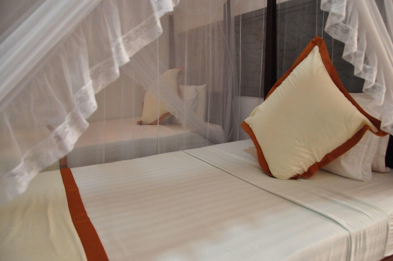 Wh Beach Resort Weligama Buitenkant foto