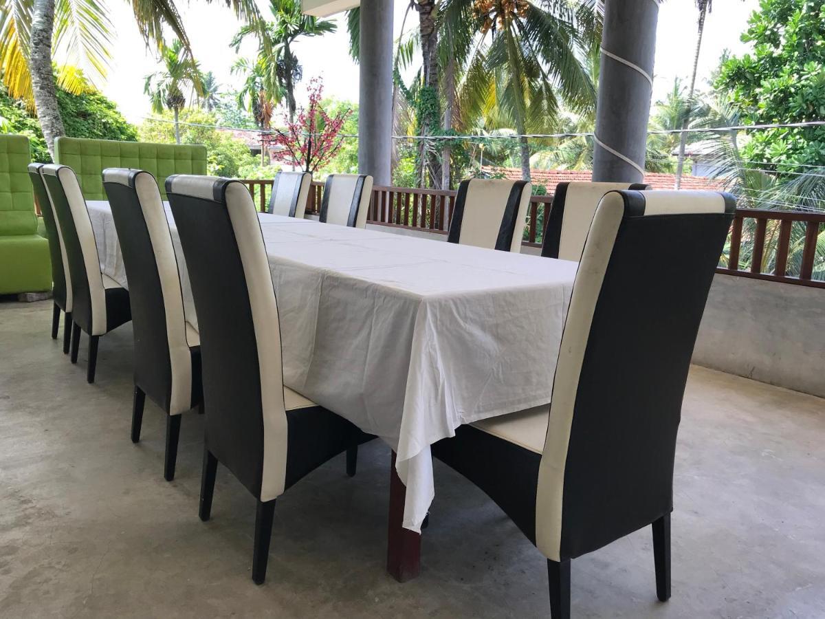 Wh Beach Resort Weligama Buitenkant foto