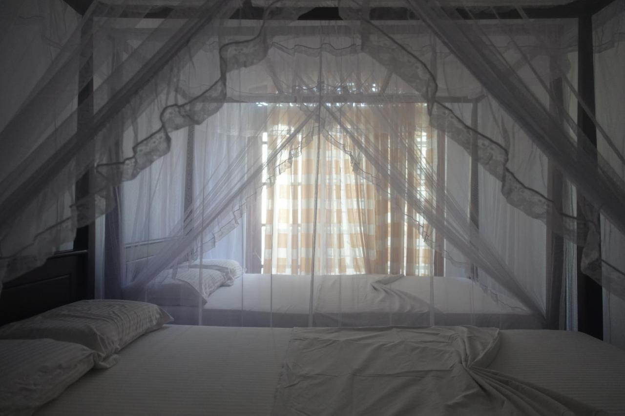 Wh Beach Resort Weligama Buitenkant foto