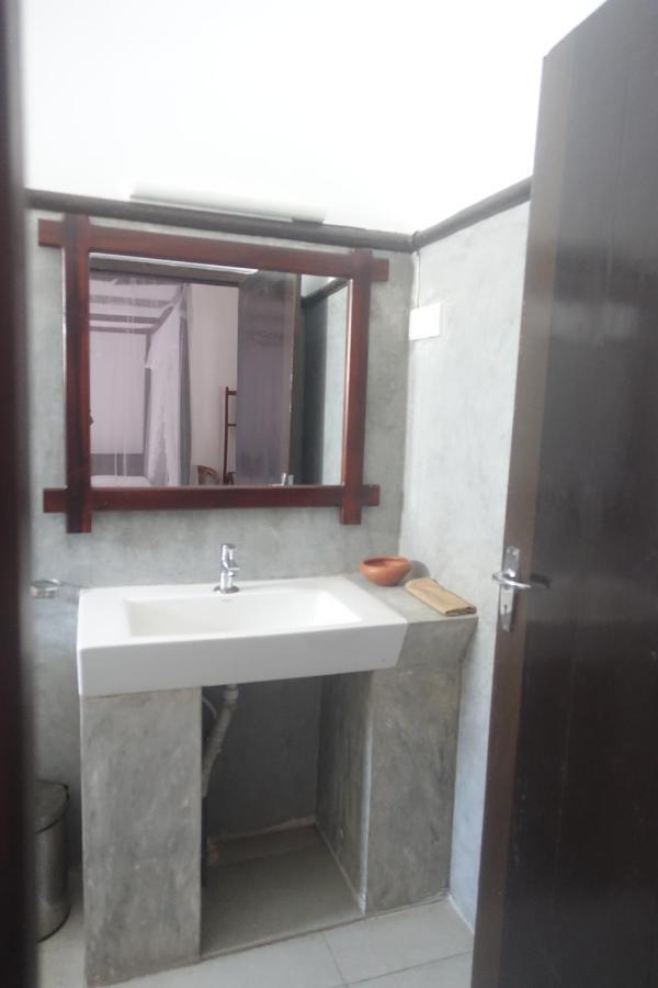 Wh Beach Resort Weligama Buitenkant foto