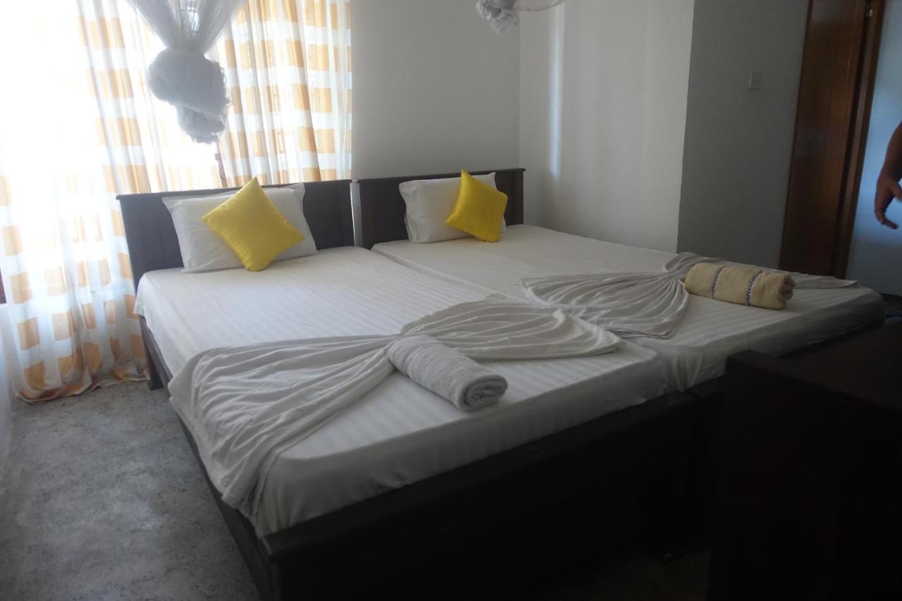 Wh Beach Resort Weligama Buitenkant foto