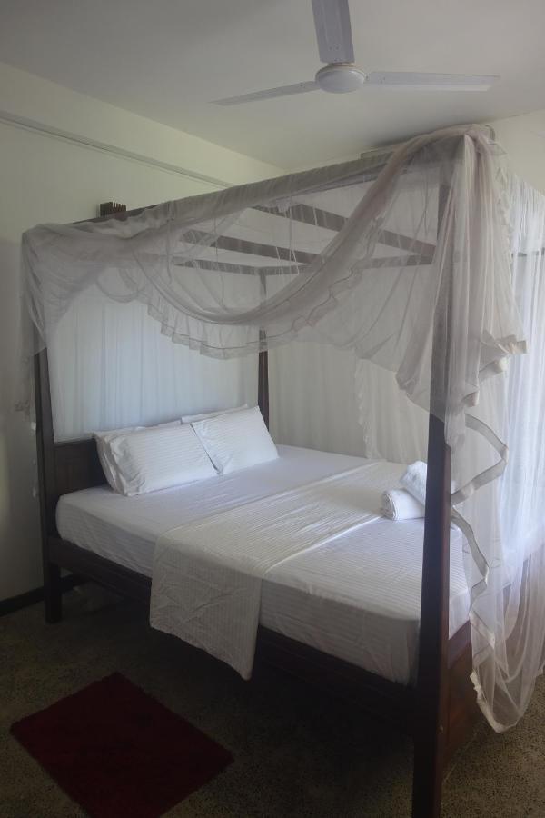 Wh Beach Resort Weligama Buitenkant foto
