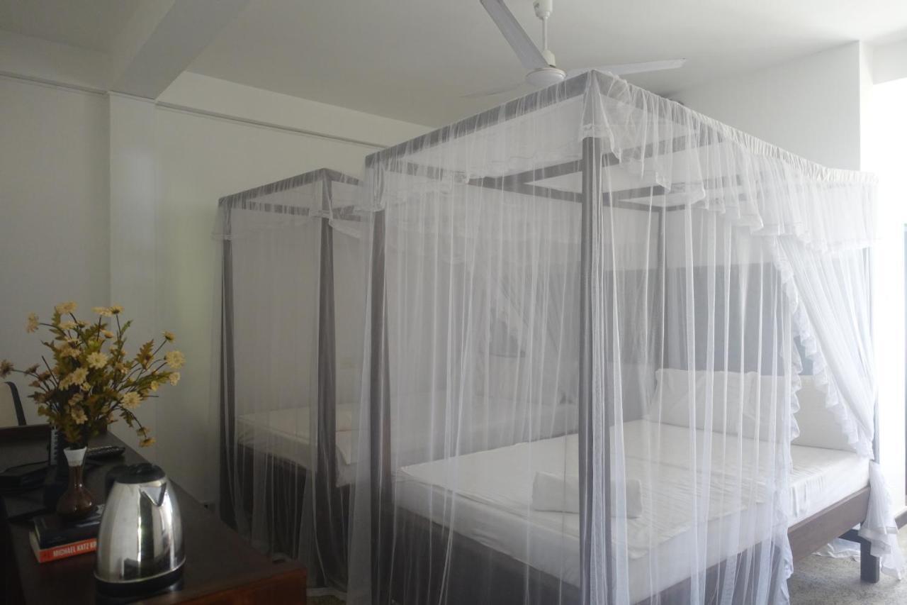 Wh Beach Resort Weligama Buitenkant foto